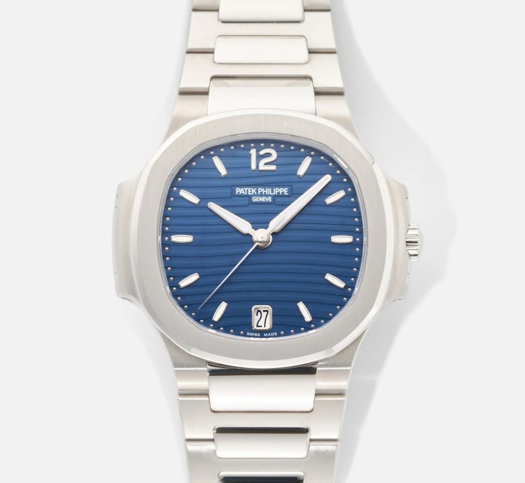 Patek Philippe Nautilus 7118 1a-001 2020 Box And Papers