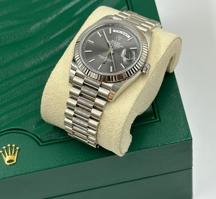 Rolex Day-date 40 Grey