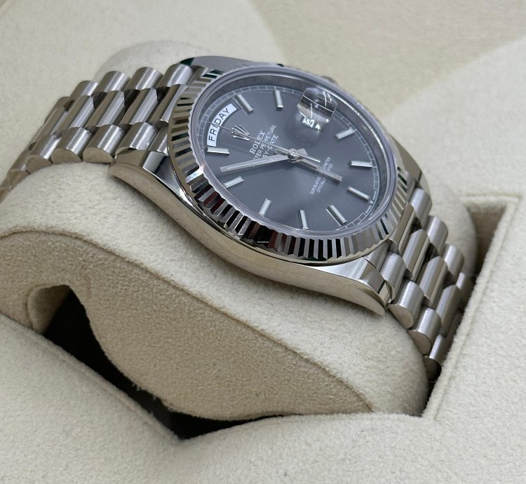Rolex Day-date 40 Grey