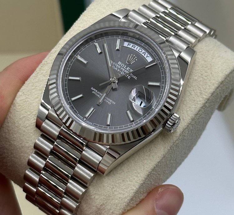 Rolex Day-date 40 Grey