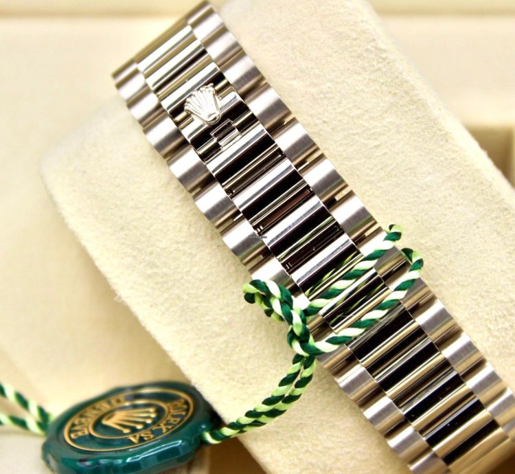 Rolex Day-date 40 Grey Dial Unworn Full Set 228239