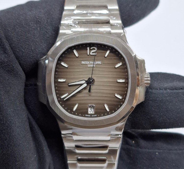 Patek Philippe Nautilus 7118 1a-011