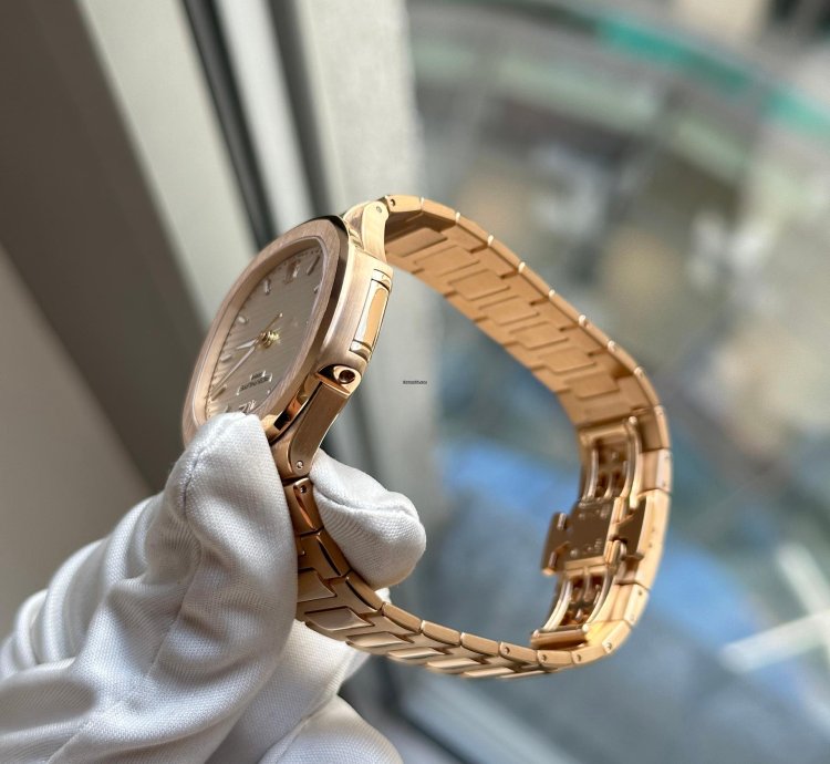 Patek Philippe Nautilus 7118 1r-001