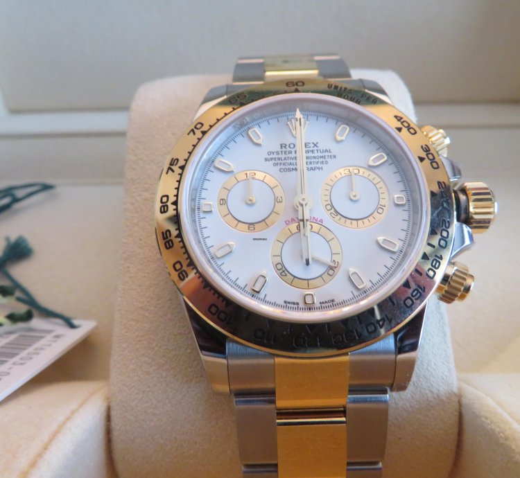 Rolex Daytona Full Set Unworn Complete With Box And Papers