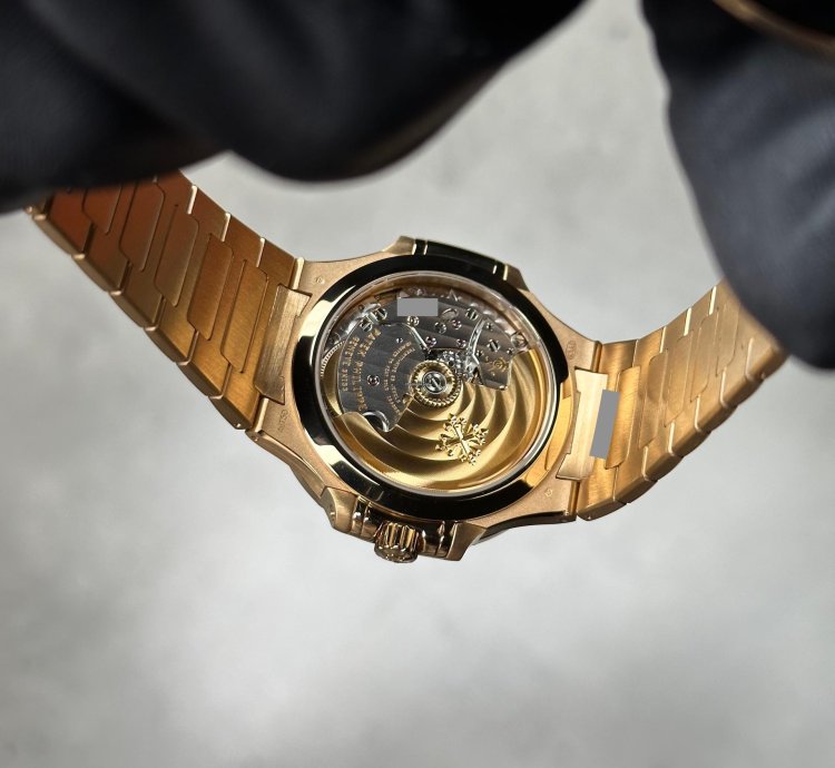 Patek Philippe Nautilus 7118 1r-010