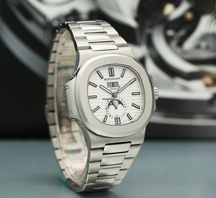 Patek Philippe Nautilus Annual Calendar