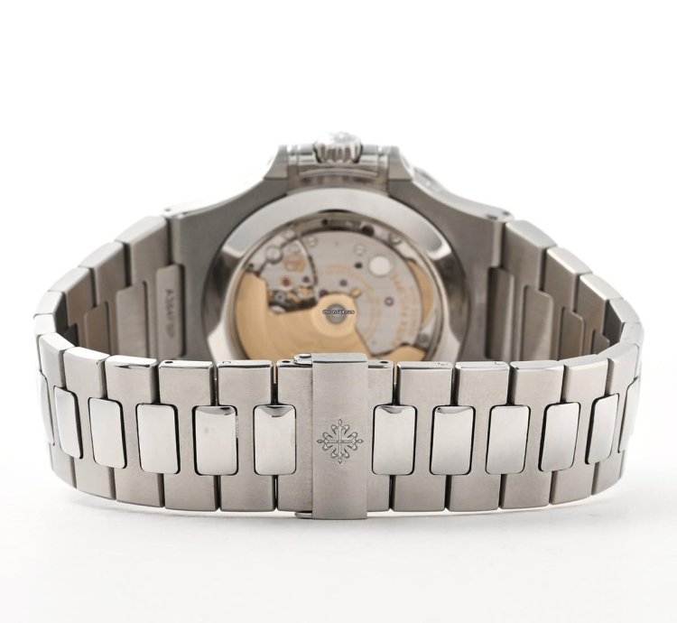 Patek Philippe Nautilus Annual Calendar 5726 1a-001