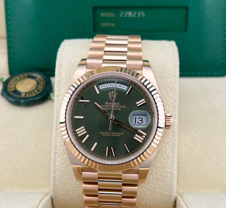 Rolex Day-date 40 In Stock 2023 Day-date 40 Olive Green Roman 228235 18k Everose Gold Presidential Bracelet