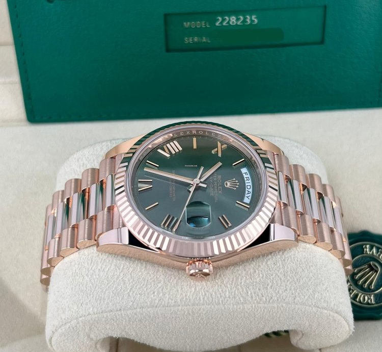 Rolex Day-date 40 In Stock 2023 Day-date 40 Olive Green Roman 228235 18k Everose Gold Presidential Bracelet