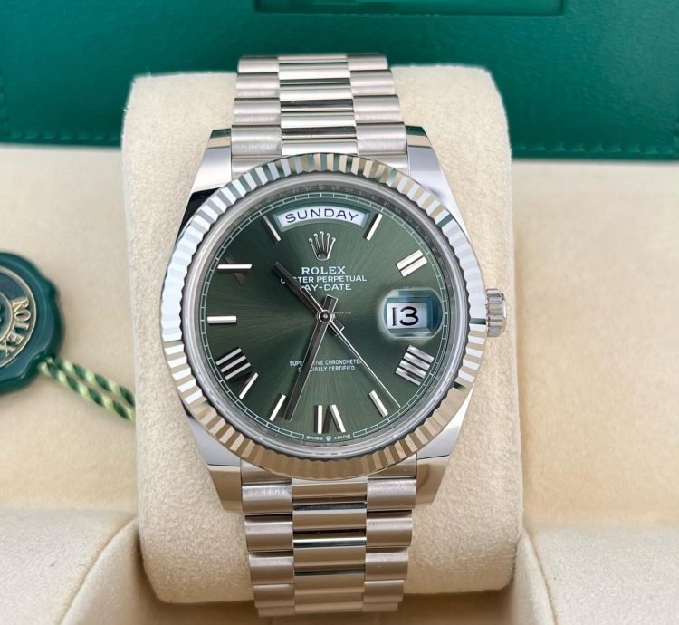 Rolex Day-date 40 In Stock 2023 Day-date 40 Olive Roman 228239 18k Wg Presidential Bracelet