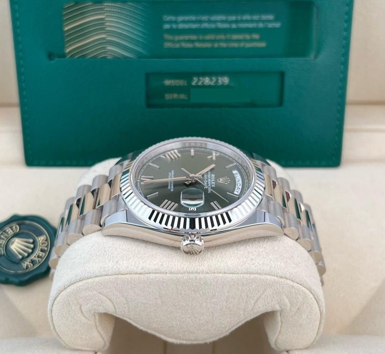 Rolex Day-date 40 In Stock 2023 Day-date 40 Olive Roman 228239 18k Wg Presidential Bracelet