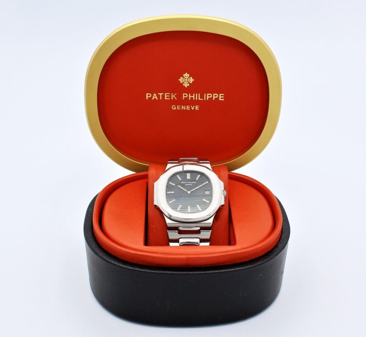 Patek Philippe Nautilus Automatic Steel Blue Dial Ref 3700