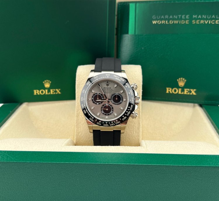 Rolex Daytona Ghost White Gold Oysterflex
