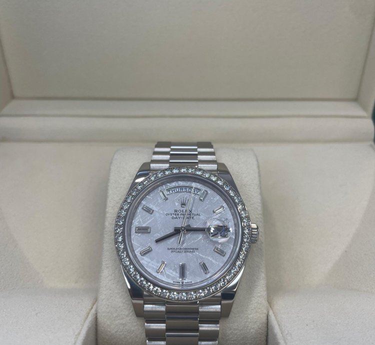 Rolex Day-date 40 Meteorite Dial 228349rbr