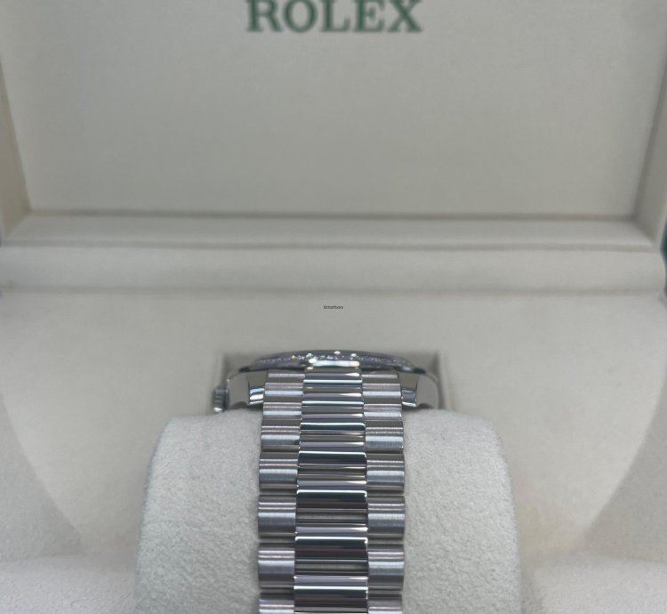 Rolex Day-date 40 Meteorite Dial 228349rbr