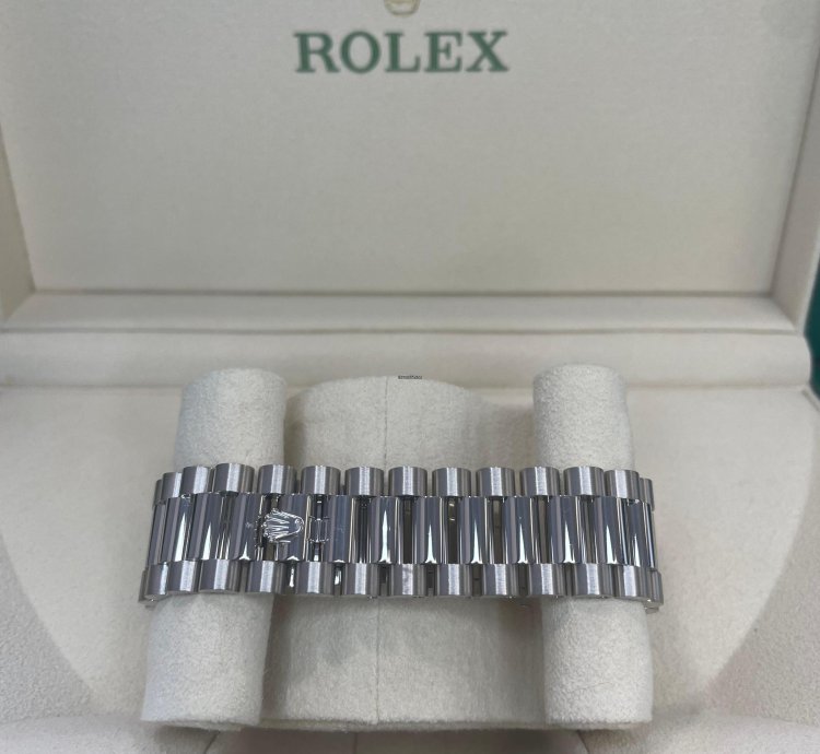 Rolex Day-date 40 Meteorite Dial 228349rbr