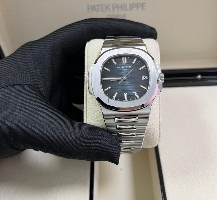 Patek Philippe Nautilus Blue Dial 5711 1a-010