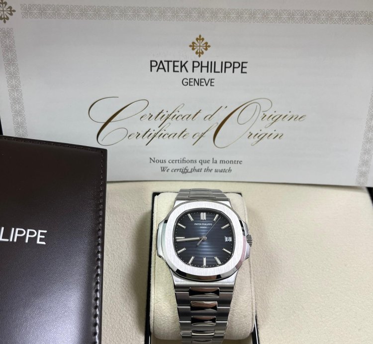 Patek Philippe Nautilus Blue Dial 5711 1a-010