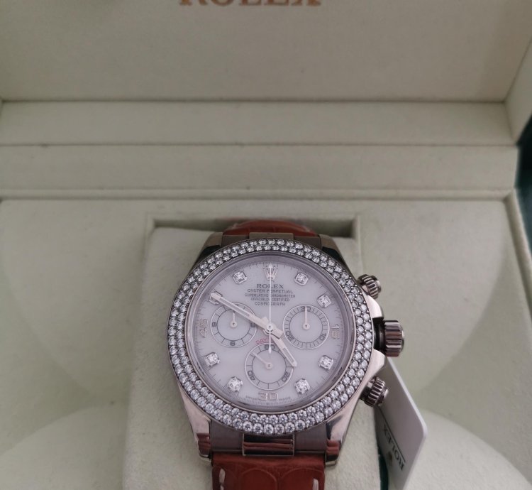 Rolex Daytona Gold Diamond Watch