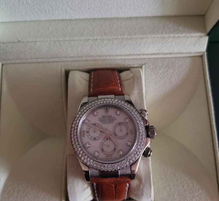 Rolex Daytona Gold Diamond Watch