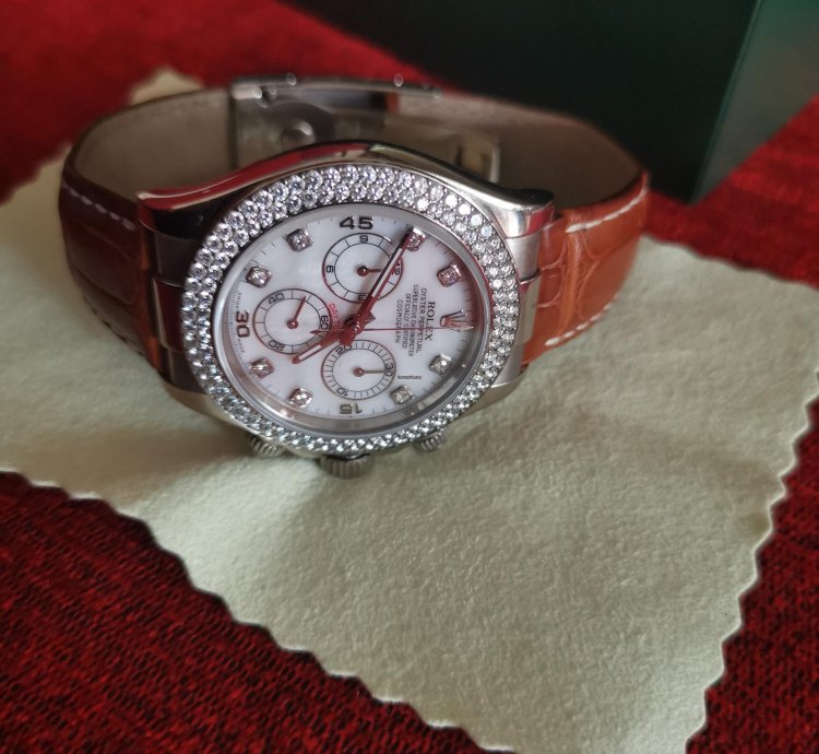 Rolex Daytona Gold Diamond Watch