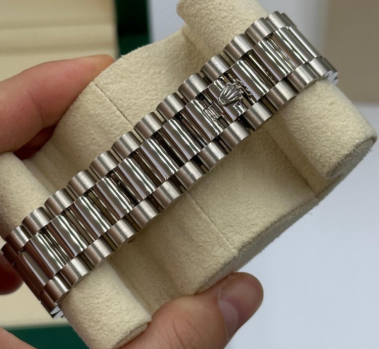 Rolex Day-date 40 Meteorite Diamond Dial White Gold President