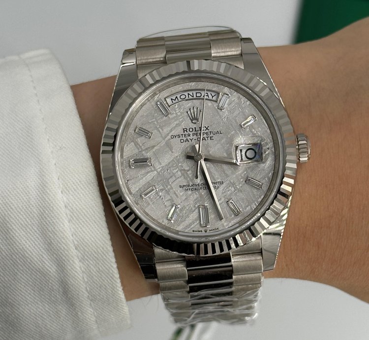 Rolex Day-date 40 Meteorite Diamond Dial White Gold President