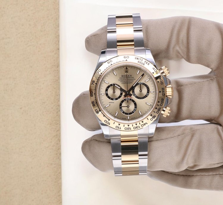 Rolex Daytona Gold Steel - Champagne Dial Unworn 2025