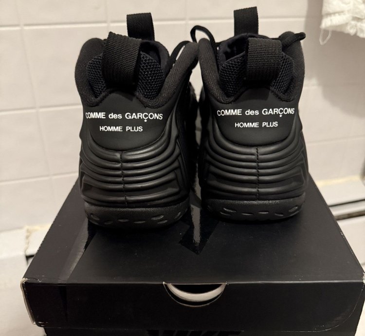 Comme Des Garcons Homme Plus Nike Air Foamposite One Black