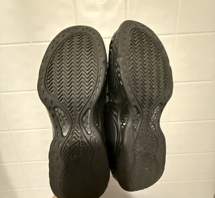 Comme Des Garcons Homme Plus Nike Air Foamposite One Black