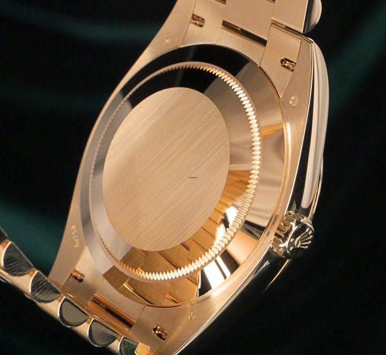 Rolex Day-date 40 Mint Complete Set Day Date Money Green Fluted Bezel Yellow Gold Presidential 228238