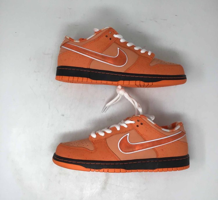 Concepts Dunk Low Sb Orange Lobster Special Box