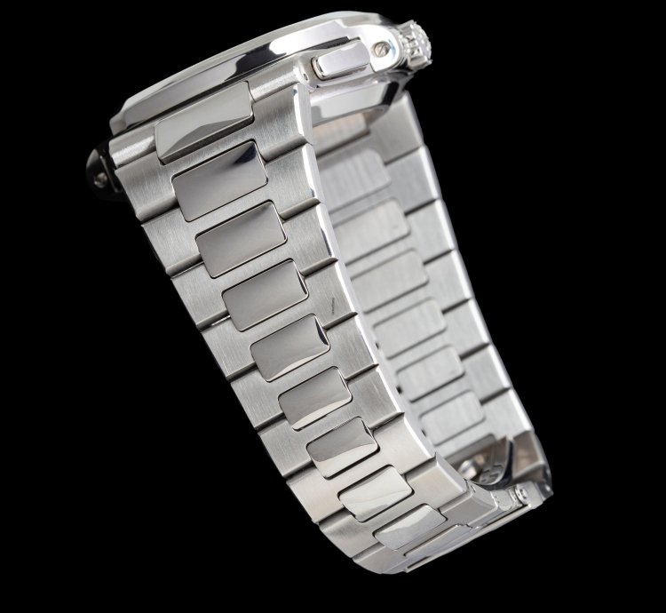 Patek Philippe Nautilus Chrono