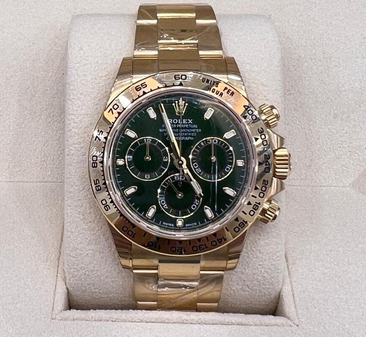 Rolex Daytona Green Dial Yellow Gold Discontinued