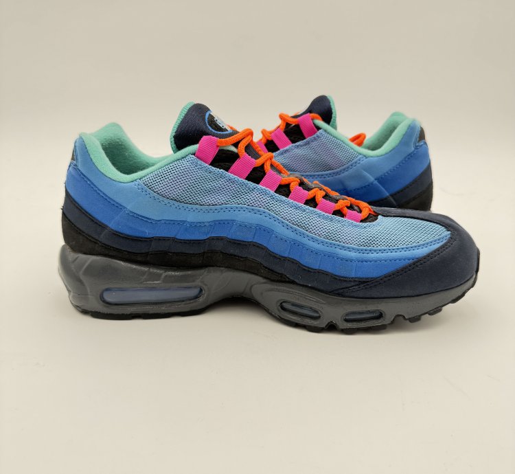 Coral Studios Nike Air Max 95 Gray Sole