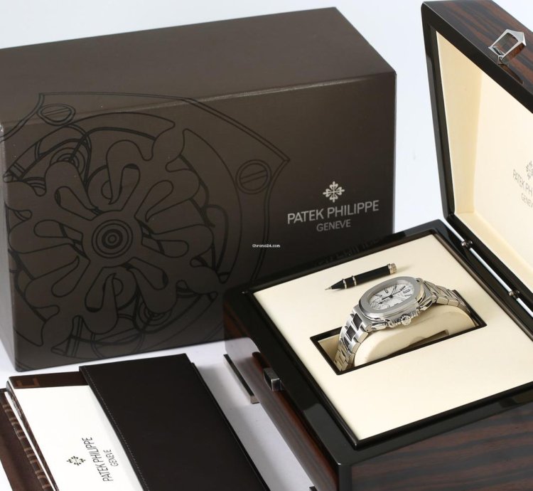 Patek Philippe Nautilus Chronograph