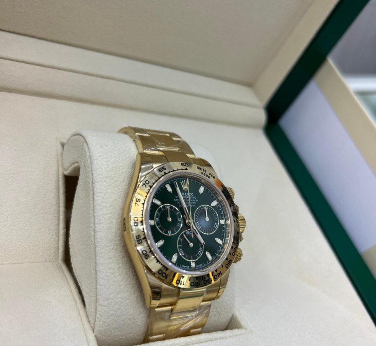 Rolex Daytona Green Dial Yellow Gold Discontinued
