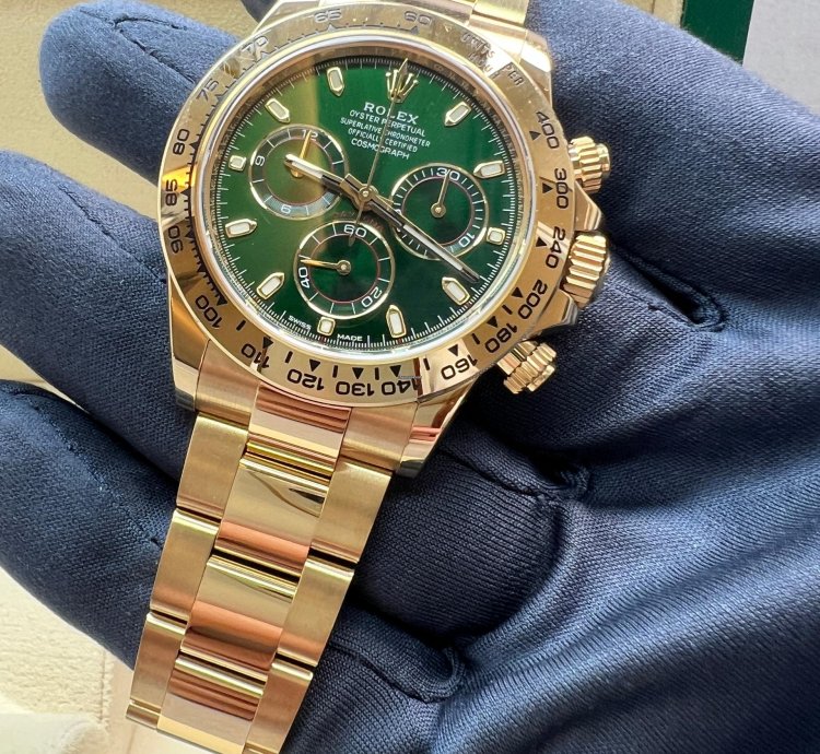 Rolex Daytona Green Dial Yellow Gold John Mayor Full Stickers Barcode And White Ta Discontinued