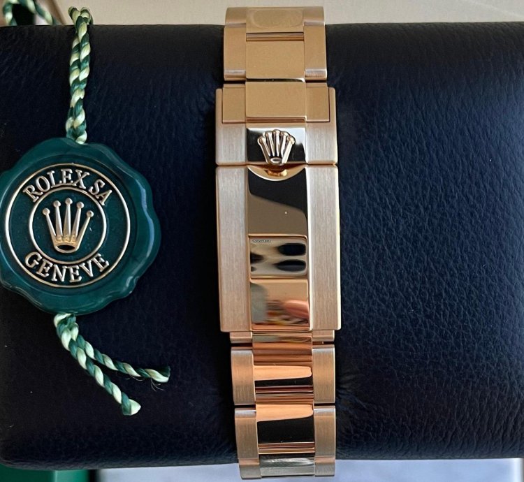 Rolex Daytona Green New 2023 Discontinued