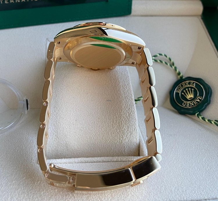 Rolex Daytona Green New 2023 Discontinued