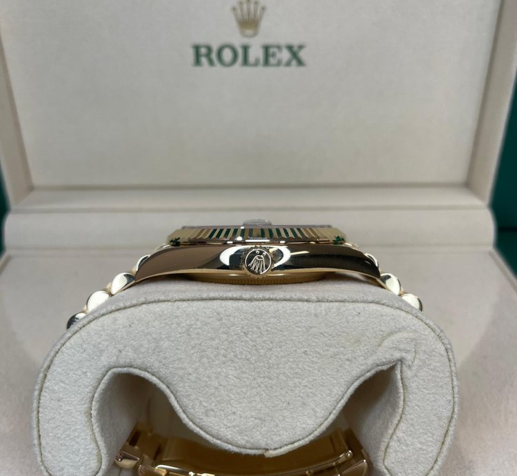 Rolex Day-date 40 Money Green Dial 2023 Unworn