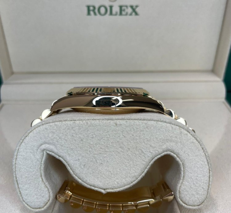 Rolex Day-date 40 Money Green Dial 2023 Unworn
