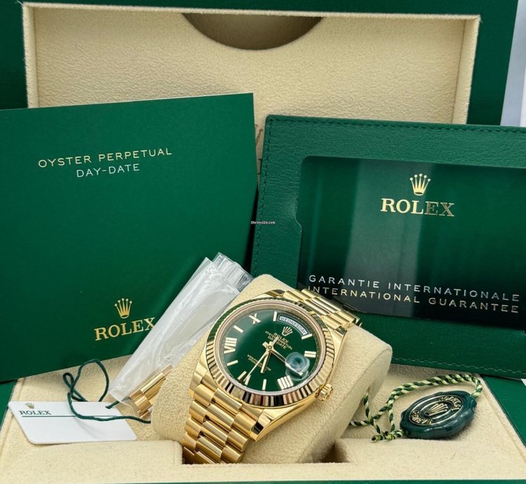Rolex Day-date 40 Money Green Dial Unworn Full Set