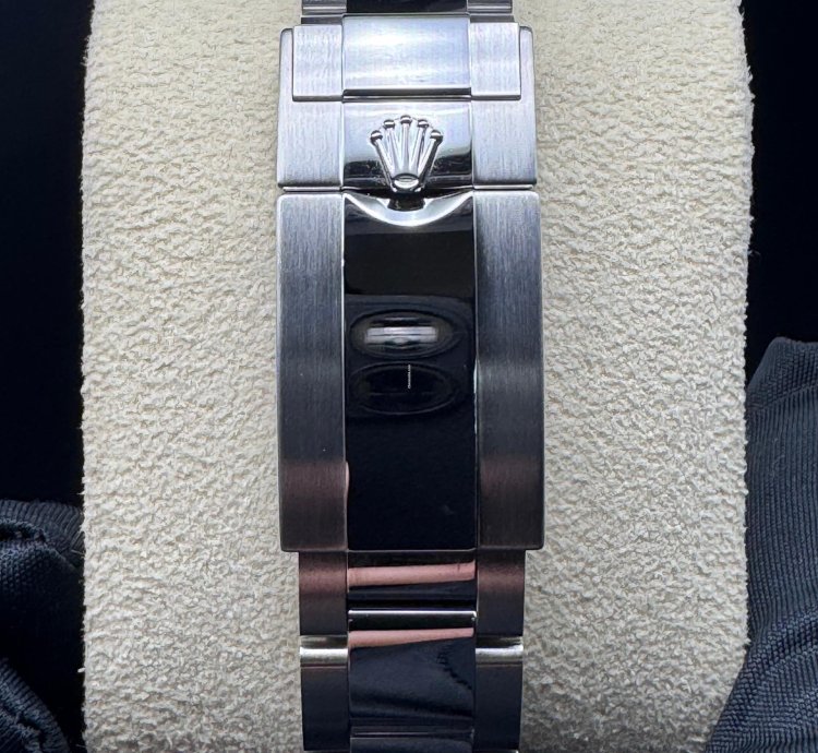 Rolex Daytona Ice Blue Diamond Baguette Dial Unworn