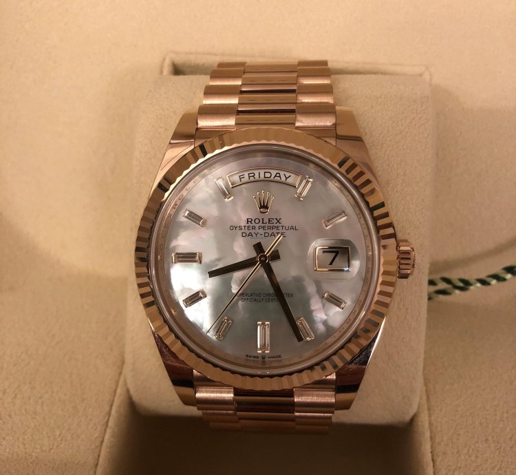Rolex Day-date 40 Mother Of Pearl Baguette