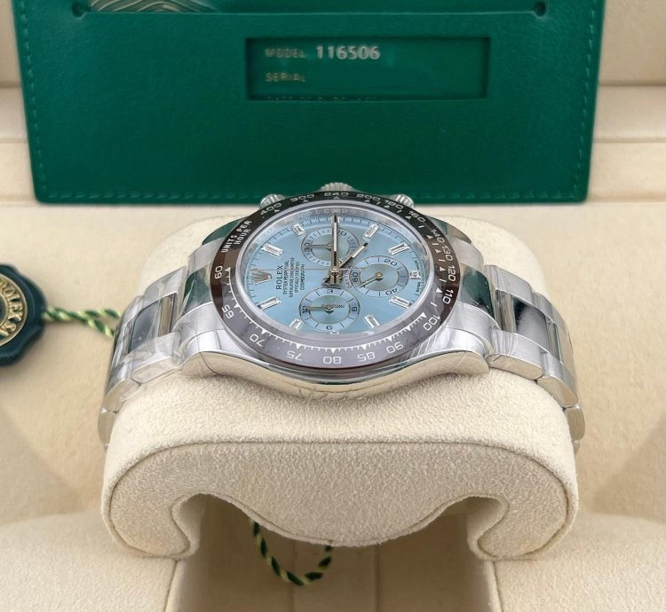 Rolex Daytona In Stock 2021 Daytona Ice Blue Baguette Index 116506 Platinum Oyster Bracelet