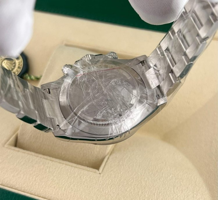 Rolex Daytona In Stock 2021 Daytona Ice Blue Baguette Index 116506 Platinum Oyster Bracelet