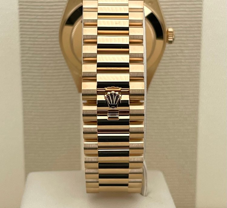 Rolex Day-date 40 Neu Ungetragen 2023