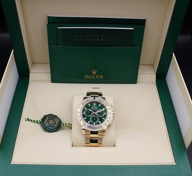 Rolex Daytona In Stock New Full Stickers Daytona Yellow Gold Green Dial Personal Delivery