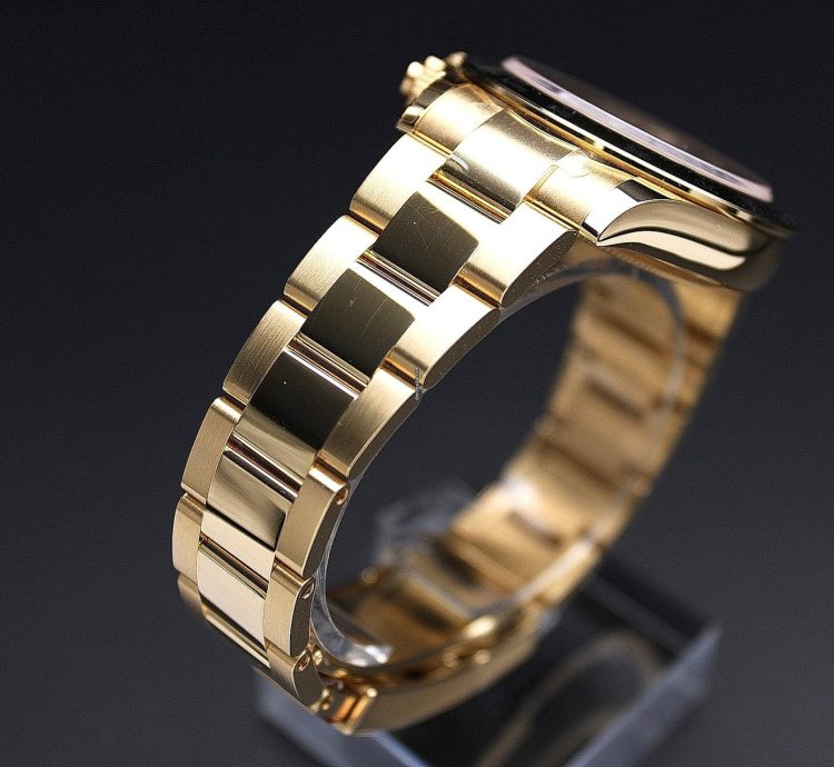 Rolex Daytona In Stock New Full Stickers Daytona Yellow Gold Green Dial Personal Delivery